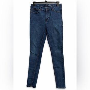 Old Navy Women’s Skinny Jeans